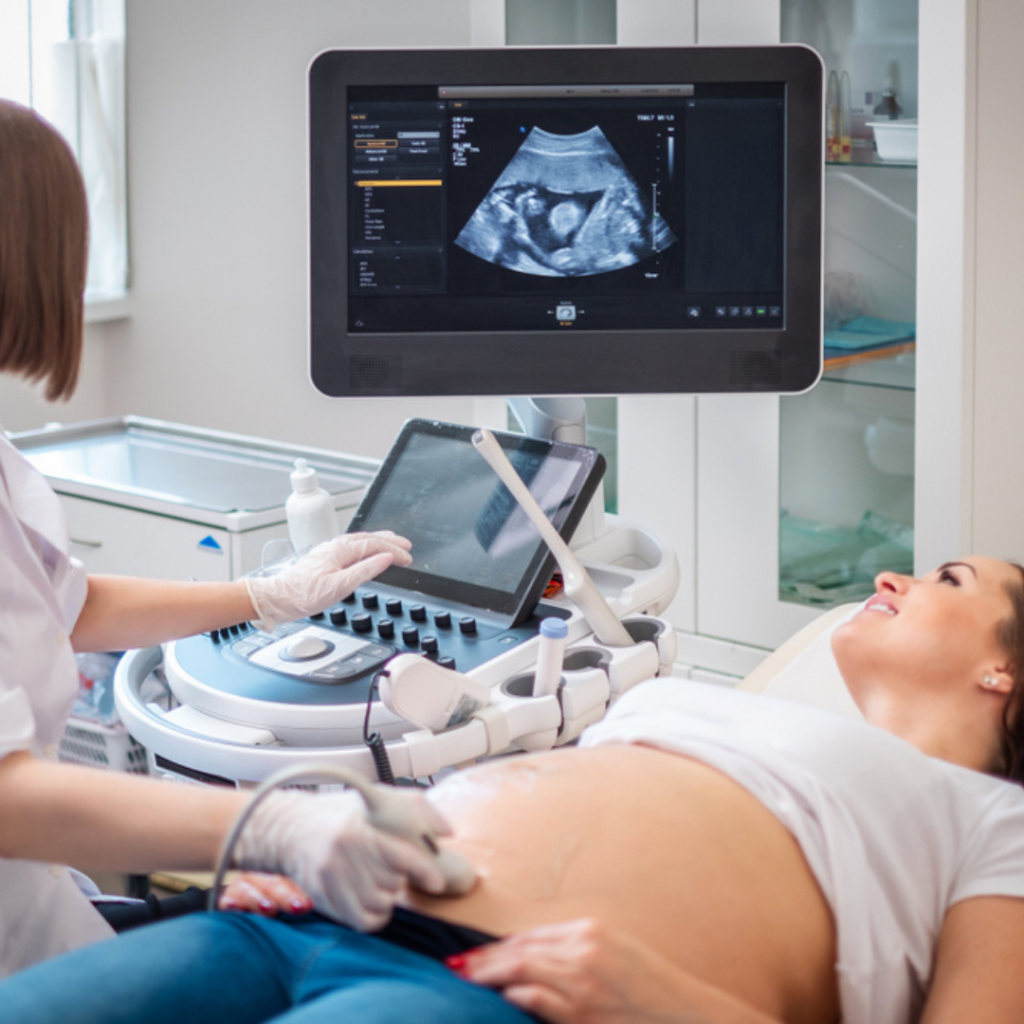 Best Gynaecologist Hospital in Kanpur